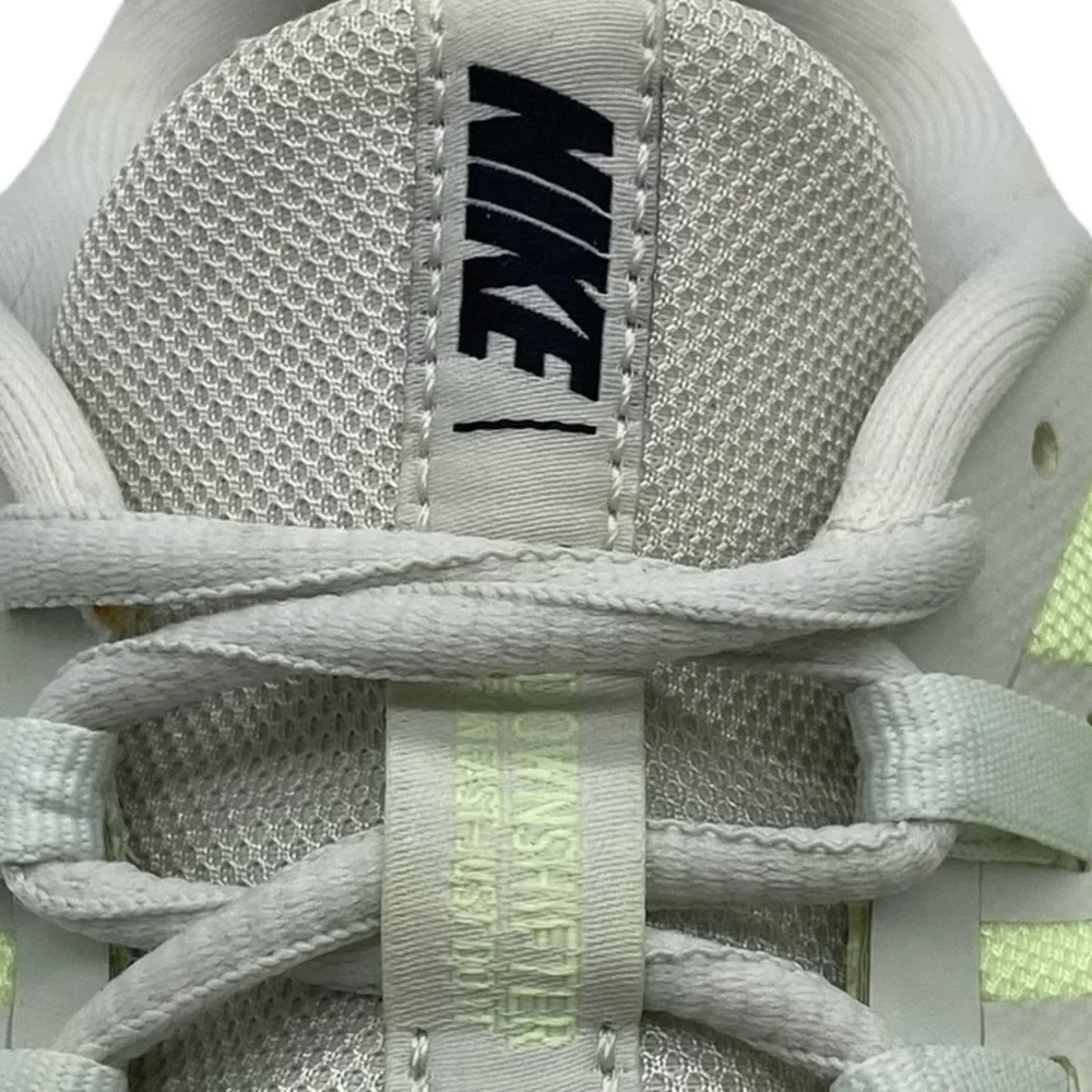 Nike Downshifter Running Shoe Green Spruce Aura Low Top Lace Up Sneaker Size 9.5 - Picture 6 of 12